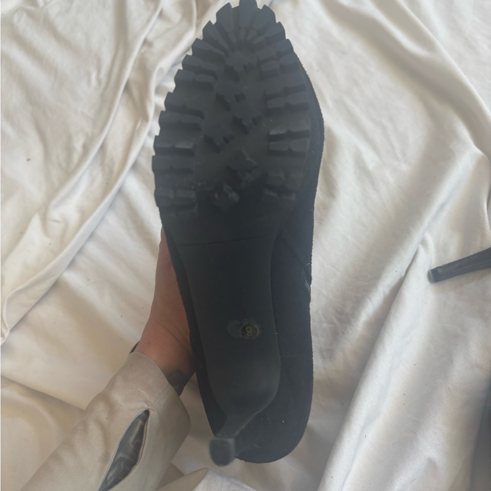 Guess Black Lace-Up Ankle stiletto Boots - Picture 3 of 5